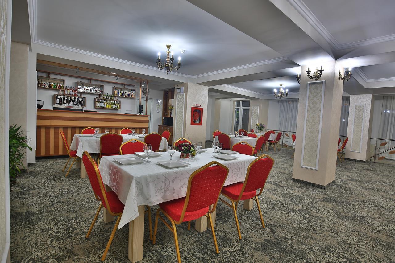 Hotel Raxand Residence Mioveni المظهر الخارجي الصورة